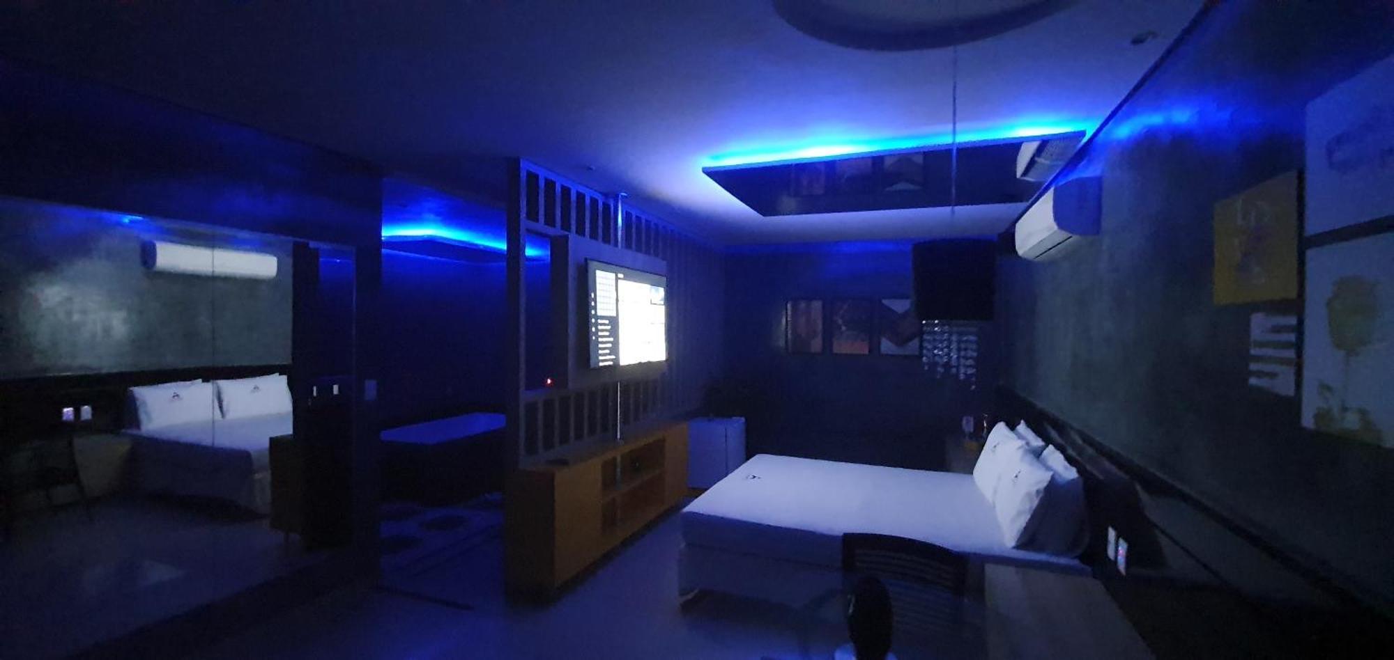 Amaretto Motel - Adults Only Арковерді Екстер'єр фото
